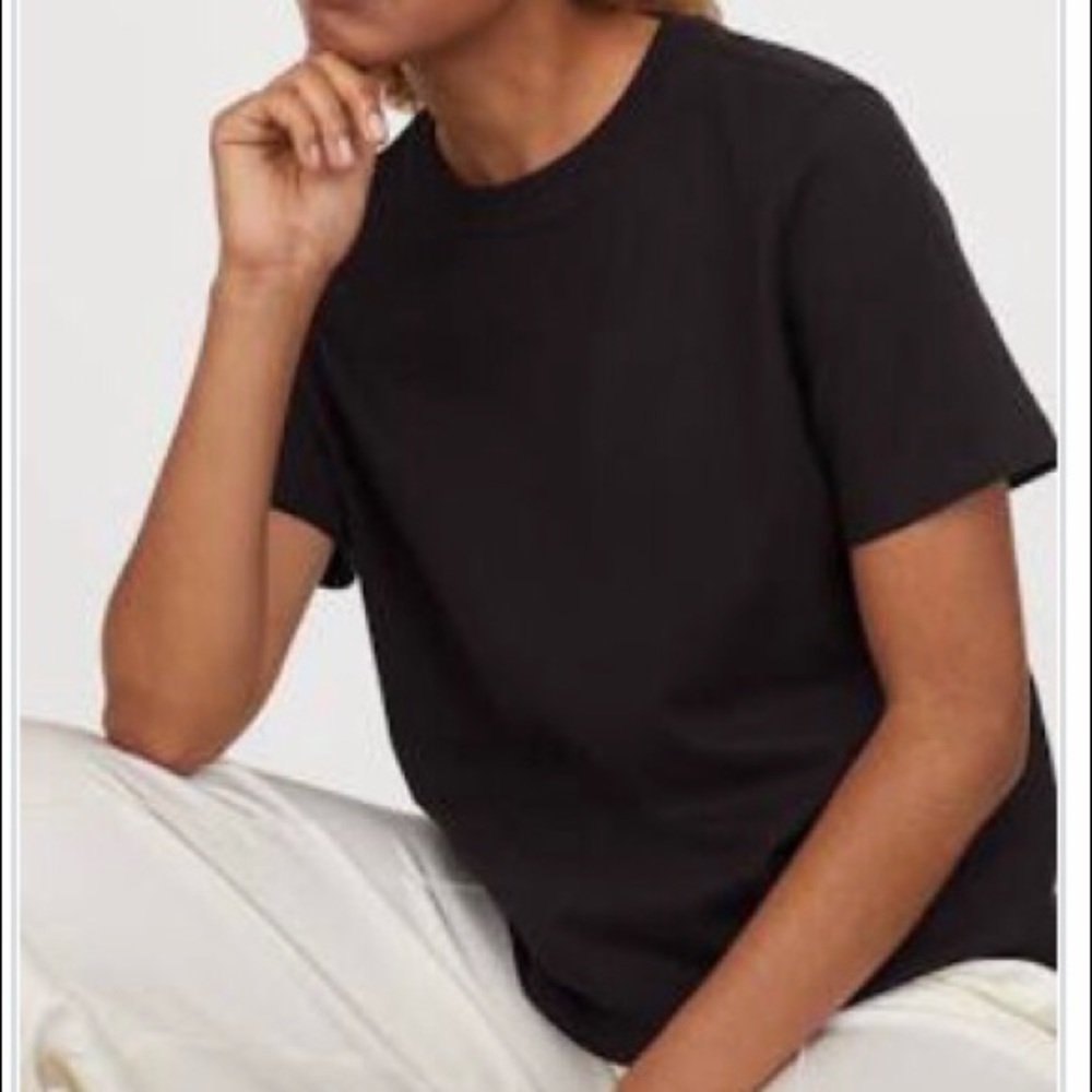 Black shirt